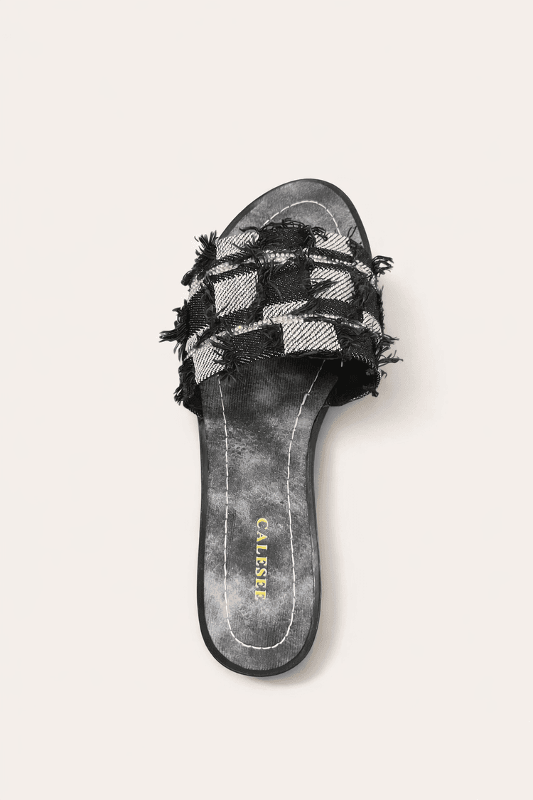 Livia Weave Slides_Main_Image